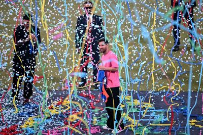 Toxic smog overshadows Messi tour as pollution crisis threatens to embarrass India on world stage