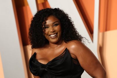 Lizzo celebrates legal victory after judge dismisses fat-shaming allegations