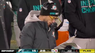 Troy Aikman Blasted Dolphins for ‘Bizarre’ Decisions in Fourth Quarter vs. Steelers