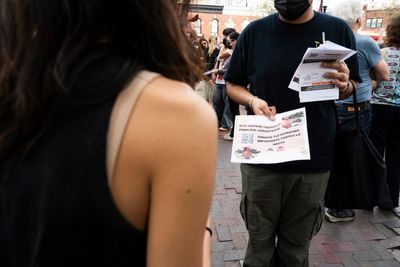 ‘You don’t have to do it alone’: how US cities are helping each other resist ICE