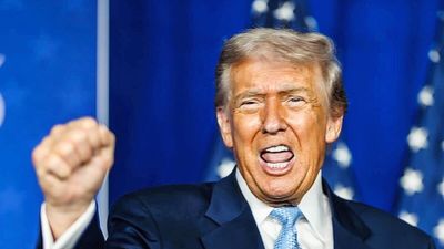 Trump posts a self-worshipping image while the nation was mourning a mass shooting, but it looks like his own funeral setup