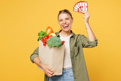 Are You Tracking Grocery Chains with Post-Christmas Food Discounts?