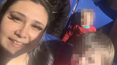 Australian Mum's GoFundMe For a 'Lost Handbag' During Bondi Shooting Slammed For Being 'Tone Deaf'