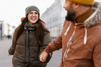 8 Relationship Adjustments That Only Work In Winter