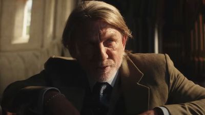 I Watched Wake Up Dead Man For The First Time On Netflix After Seeing The Other Knives Out Movies In Theaters, And There's One Way I Actually Enjoyed It More