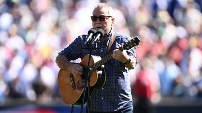 'A special moment': cricket unites in Bondi tribute