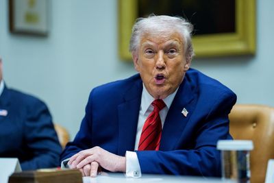 Trump news at a glance: president ratchets up pressure on Maduro with oil tanker blockade