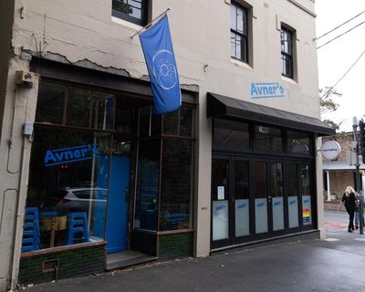 ‘Our world has changed’: Sydney Jewish bakery closes after Bondi beach terror attack