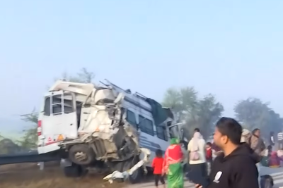 At least 13 killed in massive pile-up on Indian highway amid dense smog near Delhi