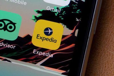 Is Expedia Stock Outperforming the S&P 500?