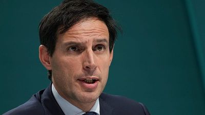 Signing Mercosur deal is now 'imperative', EU Commissioner Hoekstra tells Euronews