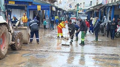 Morocco struggles with floods as Safi mourns victims