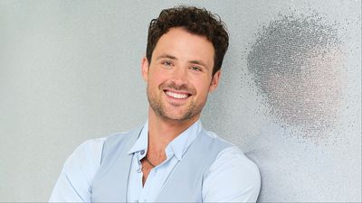 I Just Found Out Dancing With The Stars Is So Arduous Dylan Efron Had To Literally Hand His Dog Off To Someone