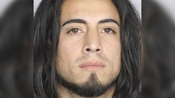 Florida tow truck driver takes ‘illegally parked’ Honda Accord. What fell out just landed him in custody