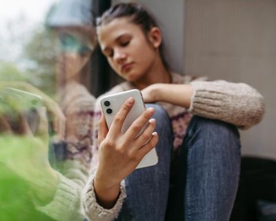 The Guardian view on Australia’s social media ban: dragging tech companies into action