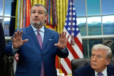 Senate approves bill inspired by DC plane crash to ensure military aircraft will broadcast location