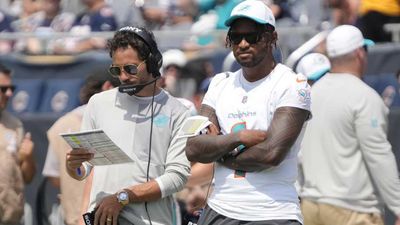 Mike McDaniel Details Dolphins’ Decision to Bench Tua Tagovailoa, QB’s Reaction