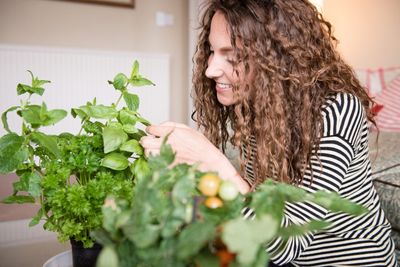 5 Psychological Tricks To Boost Happiness — Even on a Tight Budget