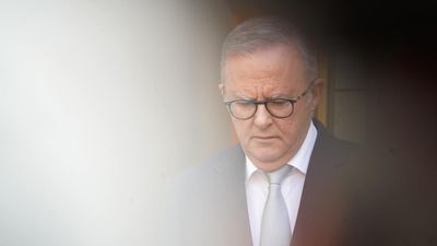 PM lightning rod for anger as Bondi victims farewelled