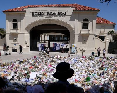 Fake Minns, altered images and psyop theories: Bondi attack misinformation shows AI’s power to confuse