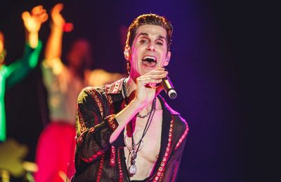 Perry Farrell 'formally apologises' for altercation with Jane's Addiction bandmate Dave Navarro