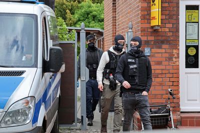 Germany charges teens in alleged right-wing extremist group with attempted murder