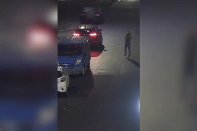 Hitman leaves in getaway car after shooting man outside pub on Hogmanay