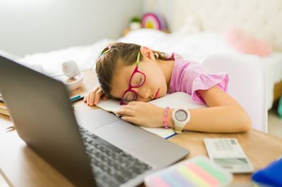 10 Warning Signs Of Childhood Burnout (Yes, It’s a Thing Now)