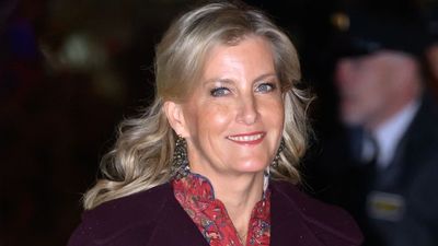 I love blazers, but Duchess Sophie just wore a gorgeous navy velvet alternative that's caught my eye