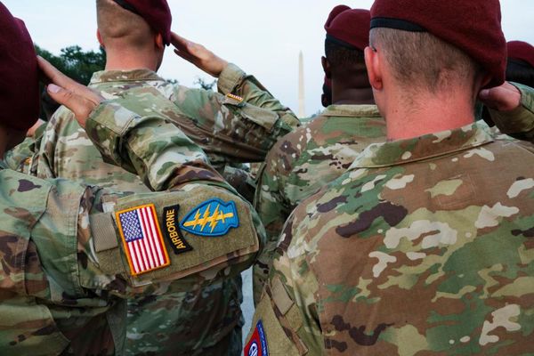 Trump announces $1,776 payment for military workers amid tariff uncertainty