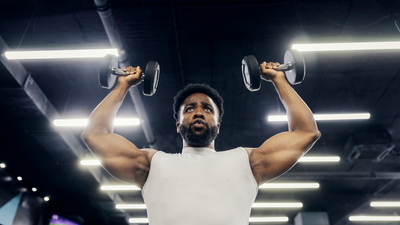 This four-move dumbbell workout boosts full-body strength and fitness in 30 minutes