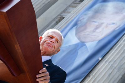 Navarro argues contempt of Congress conviction at appeals court - Roll Call