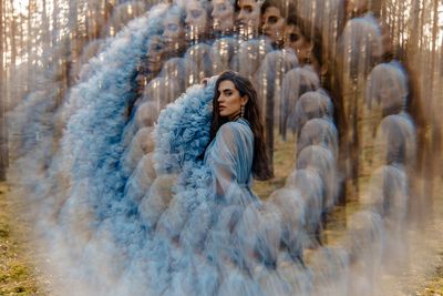 Play with prisms to get this psychedelic effect in you portrait photos