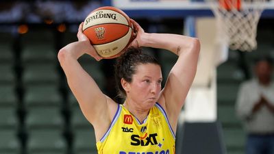 Star defies illness to guide side to spirited WNBL win