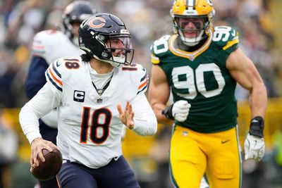 NFL playoff race: sepia-toned Bears v Packers rivalry takes center stage