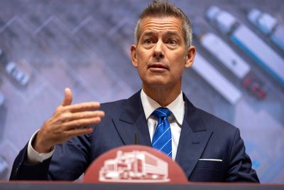 Transportation Secretary Sean Duffy's daughter calls TSA 'unconstitutional' after pat-down