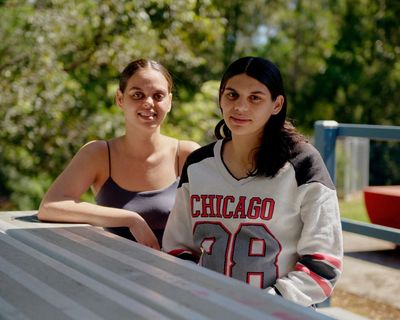 Five Great Reads: graduating school as a young mum, interview with a Safdie brother, and a 90s cult classic to watch on your break