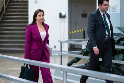 Stefanik ends campaign for New York governor, will retire in 2026