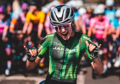 Looking to go pro? The JAKROO Women’s Composite Team wants to help get you there