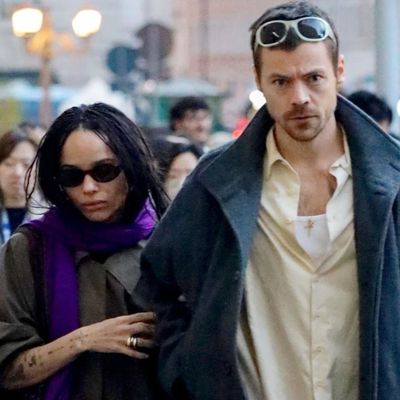 Zoë Kravitz and Harry Styles's Winter Coats Could Inspire an End-of-Year Couple's Trend