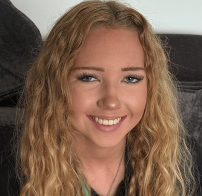 Daisy House: Family pay tribute to 'bright and beautiful' 16-year-old girl who died at London Tube station