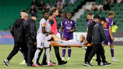 Pierias taken to hospital as 10-man Reds beat Glory
