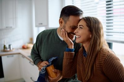 12 Signs A No-Kid Household Has A Strong Emotional Foundation