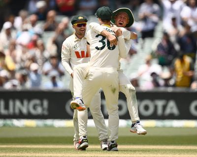 Dominant Australia defeat England in third Test to retain Ashes – as it happened