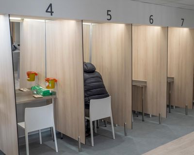 Scotland officials weigh up smoking ban exception for supervised crack use