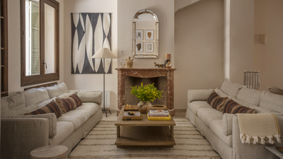 I Asked a Professional Organizer How I Should Use the Thoughtful 'Strangers, Acquaintances, and Friends' Decluttering Method At Home