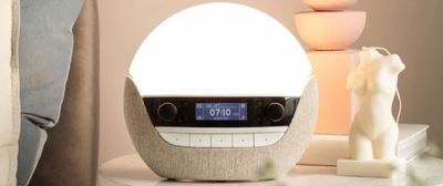 Lumie Bodyclock Luxe 700FM review 2025: A premium alarm clock that provides a gentle and refreshing wake-up call