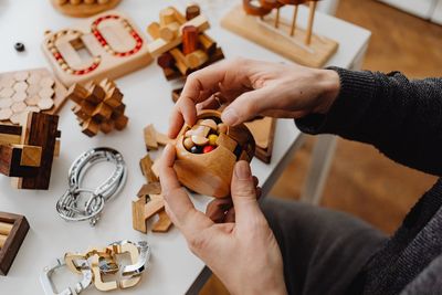 100-Year-Old Toymaker: Why Harold Yoak Still Makes Toys Despite His Age And Turns His Garage Into A Holiday Storefront