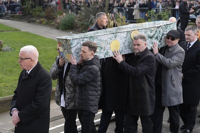 Stars and hundreds of fans gather for Stone Roses bassist Mani’s funeral
