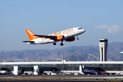 Passengers say grandmother who died on easyJet flight ‘looked dead’ while boarding